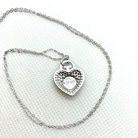 925 Wizard of Oz Heart Clockface Necklace - Picture 5 of 9